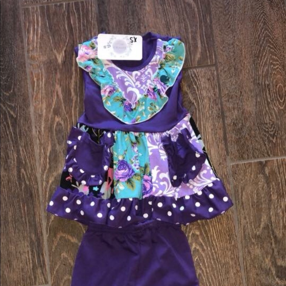 Adorable Purple Floral Outfit
